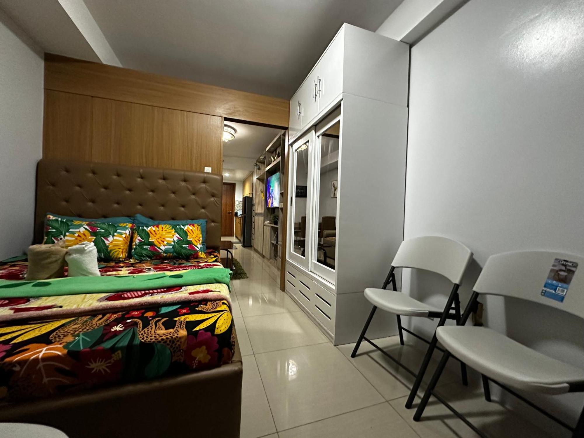 Shell Residences Prime Moa/Jo Alano Manila Exterior photo